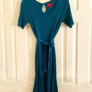 Juniors short sleeve dress, Elle brand, sz. XS, teal green